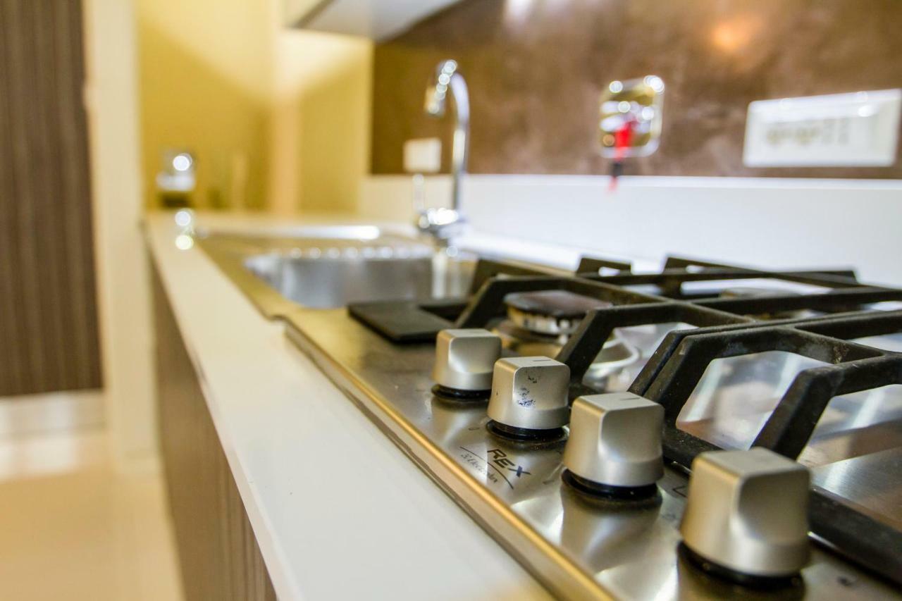 Luxrent Apartment Castello トリノ エクステリア 写真