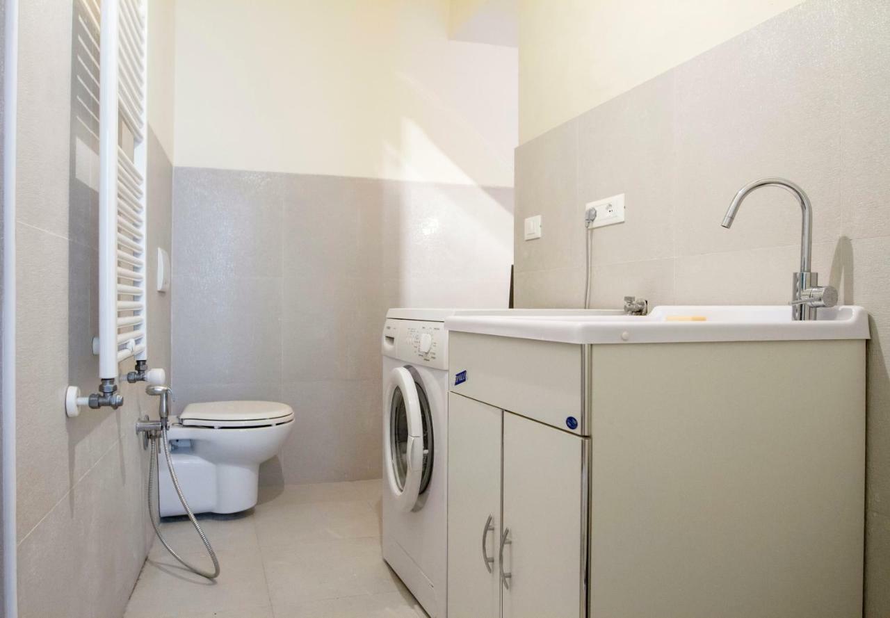 Luxrent Apartment Castello トリノ エクステリア 写真