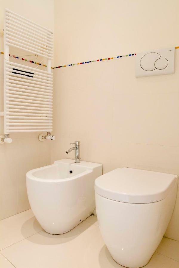 Luxrent Apartment Castello トリノ エクステリア 写真